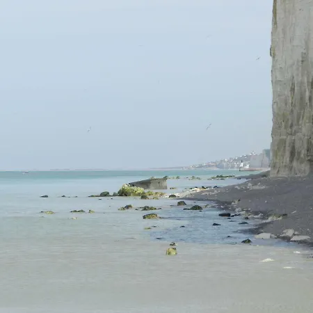 Du Mas * Mesnil-Val-Plage